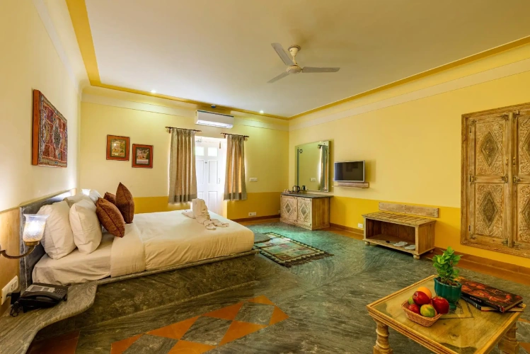 Premier room