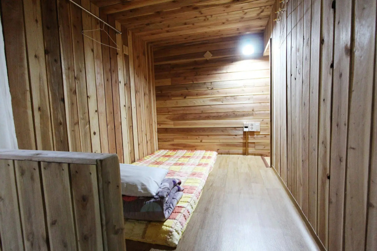 Hallasan guesthouse