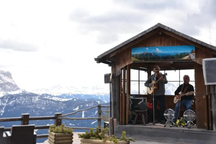 Rifugio Graziani Hütte