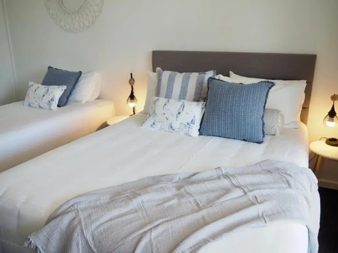Superior Twin room with balcony and with lake view