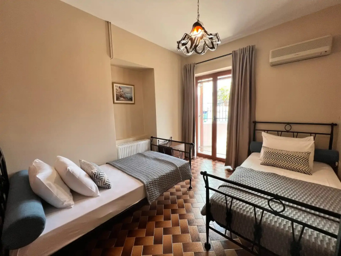 Antonios House Ithaka
