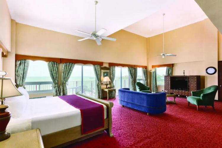 Ramada by Wyndham Princess Belize City photo 12