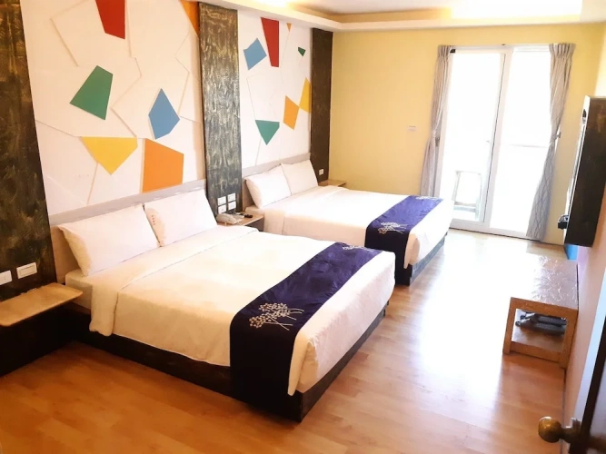Superior Quadruple room with balcony and with mountain view
