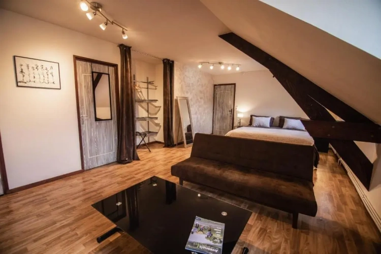 Standard Family room