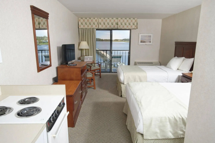 The Bay Resort