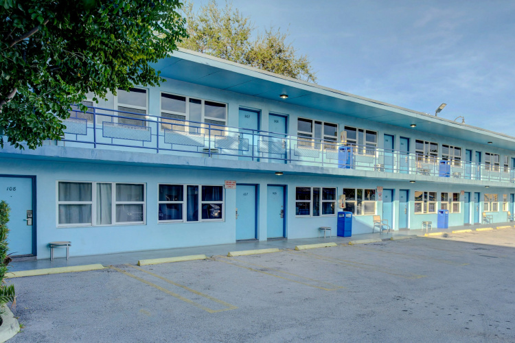 Leeward Motel By Capital O North Miami Beachside - Miramar, FL