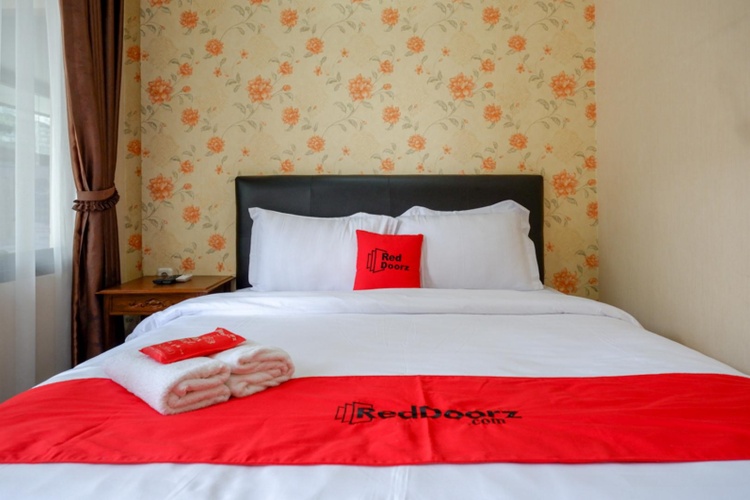 Standard Quadruple room with city view
