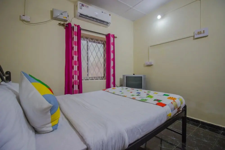 OYO Home 16483 Garden View 1BHK