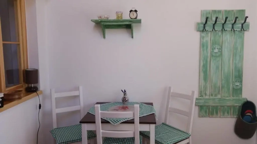 1 Bedroom Bungalow