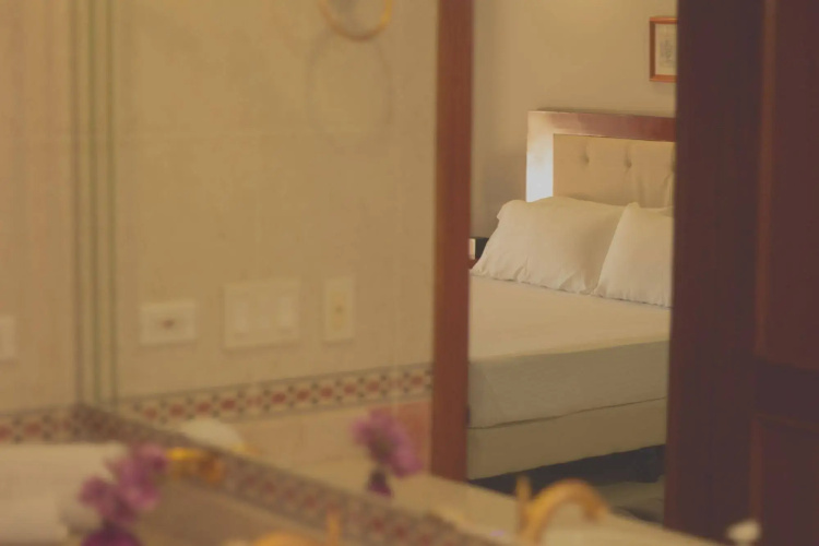 Casa Bella Suites