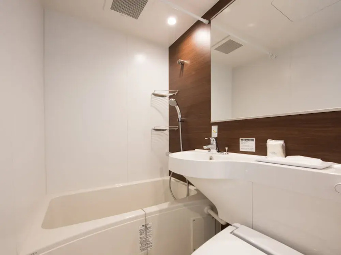 E-Hotel Koshigaya