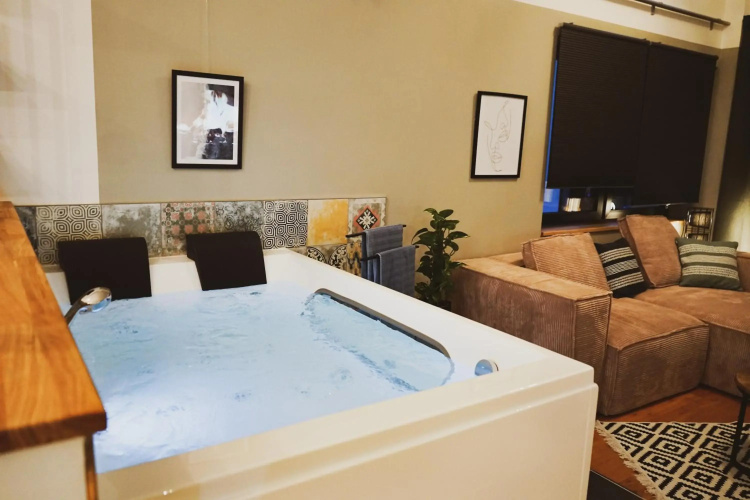 Stilvolles City-Loft mit privatem Whirlpool