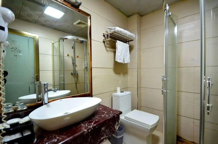Hancheng Diamond Hotel