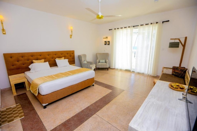 Deluxe Suite with balcony and with sea view