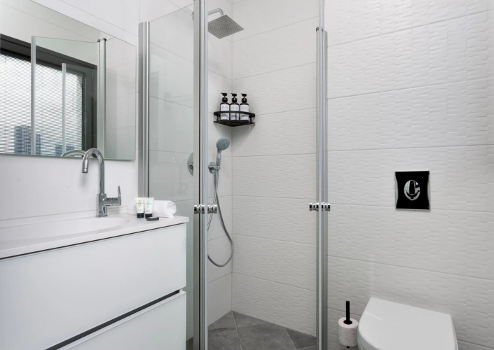 Chic 2BR in Carmelit by HolyGuest
