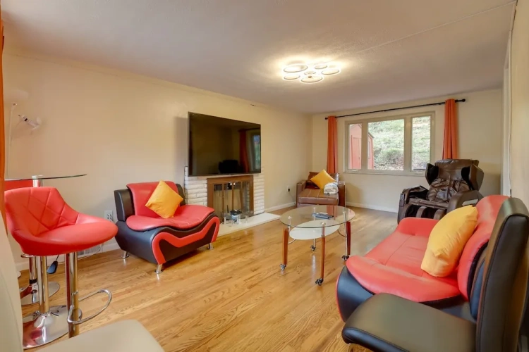 3 Bedrooms Cottage