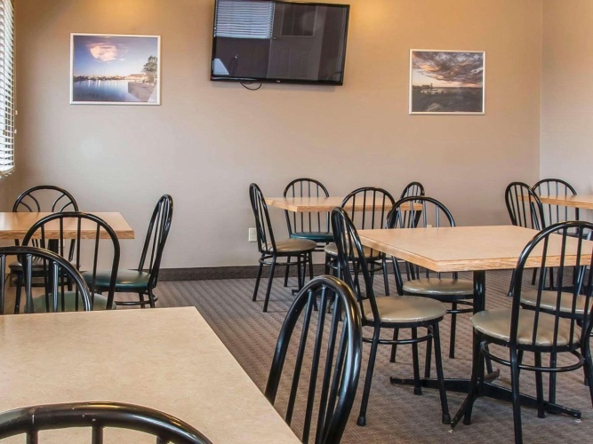 Howard Johnson by Wyndham Thunder Bay photo 15