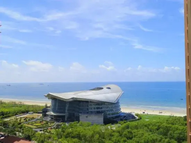 Beihai Haiju Inn