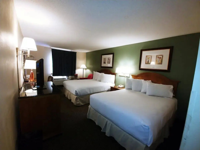 Budget Host Inn