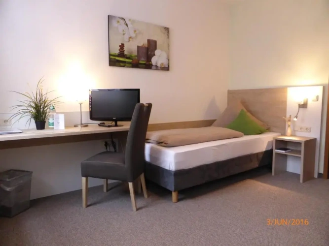 Standard Single room