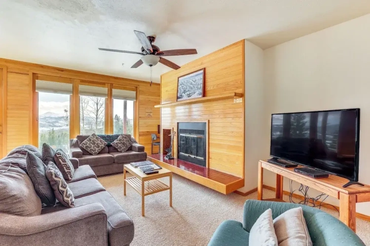 2 Bedrooms Apartment with balcony