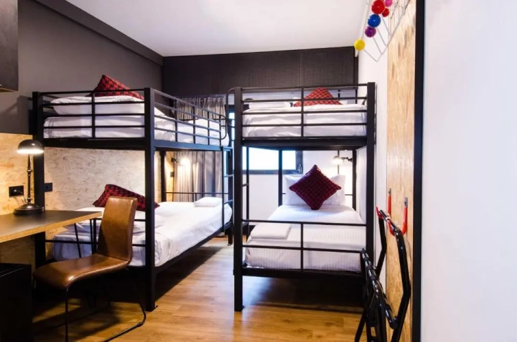 Quadruple room