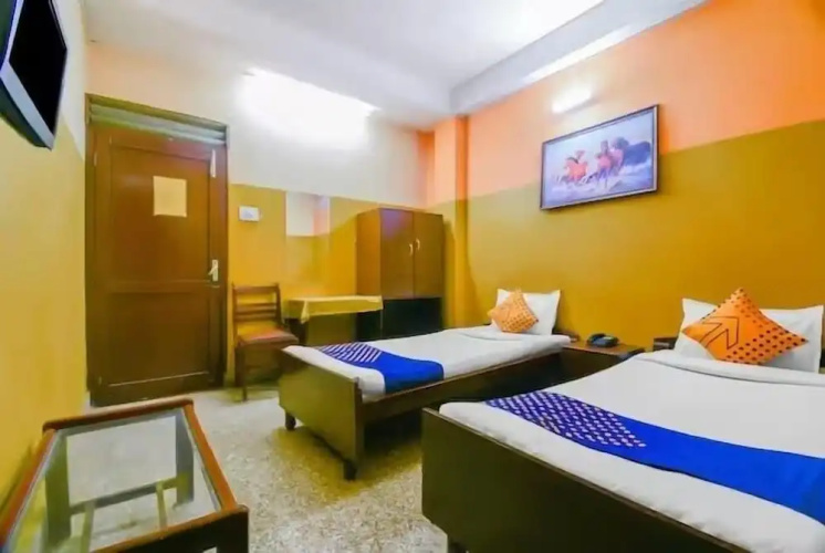 Hotel Embassy by OYO Rooms