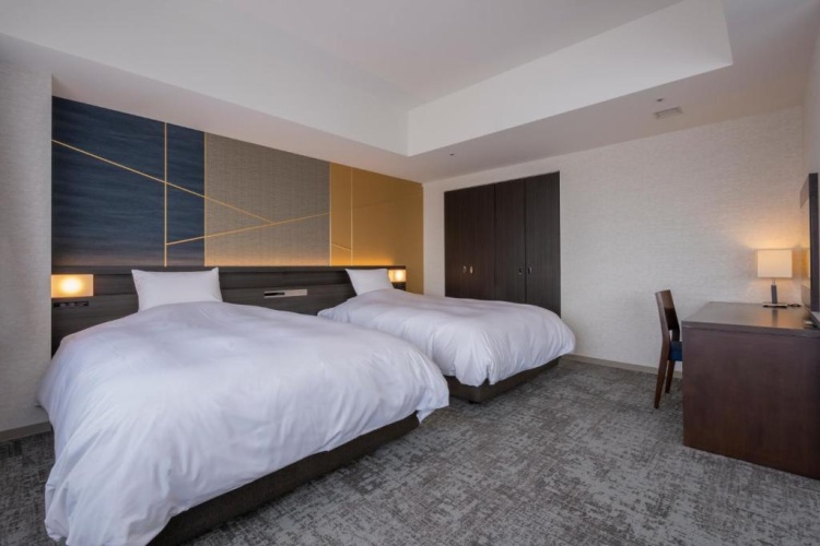 Luxury Twin Suite