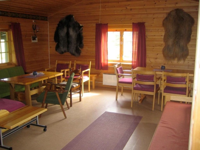 Sextuple Cottage