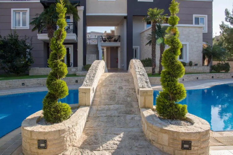 Artdeco Luxury Suites