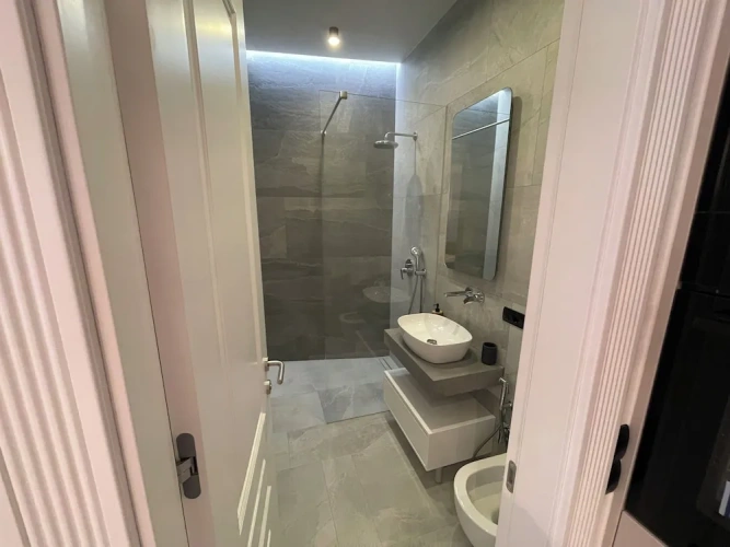 2 Bedrooms Premium Apartment