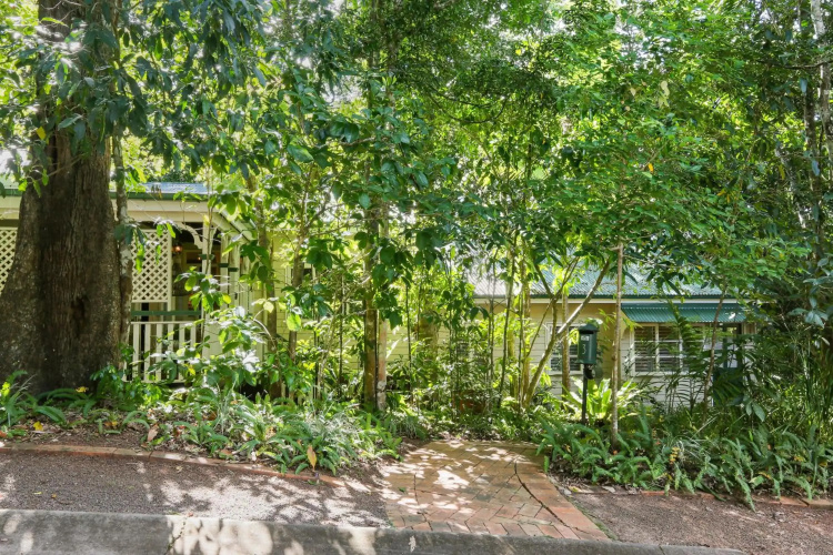 Stoney Creek Cottage