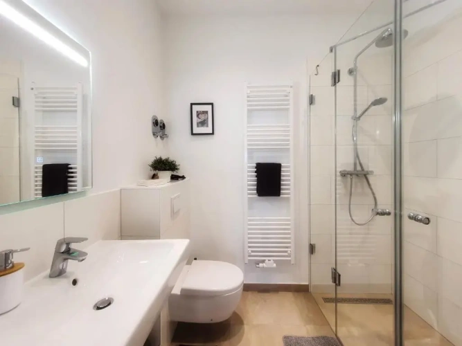 2 Bedrooms Double Apartment