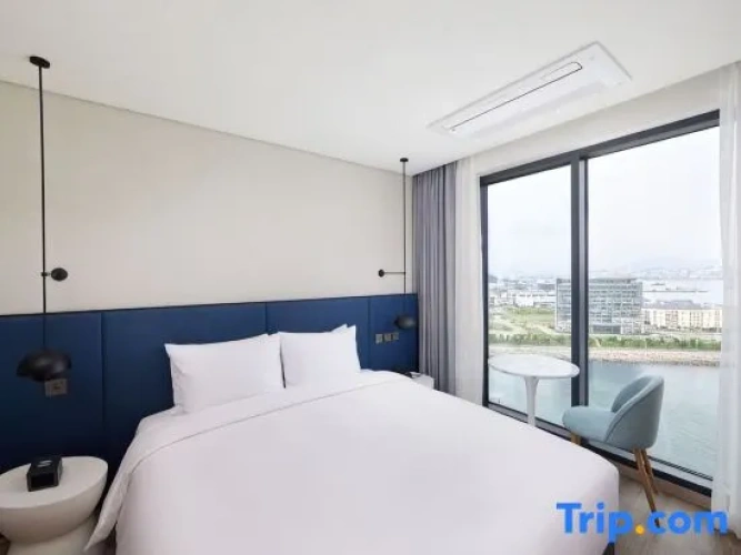 Deluxe Double room with ocean view