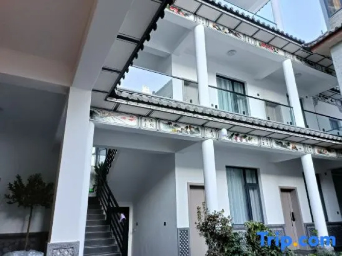 Chenchen's home