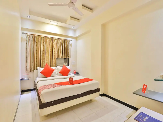 OYO 11578 Nova Hotel Nildeep