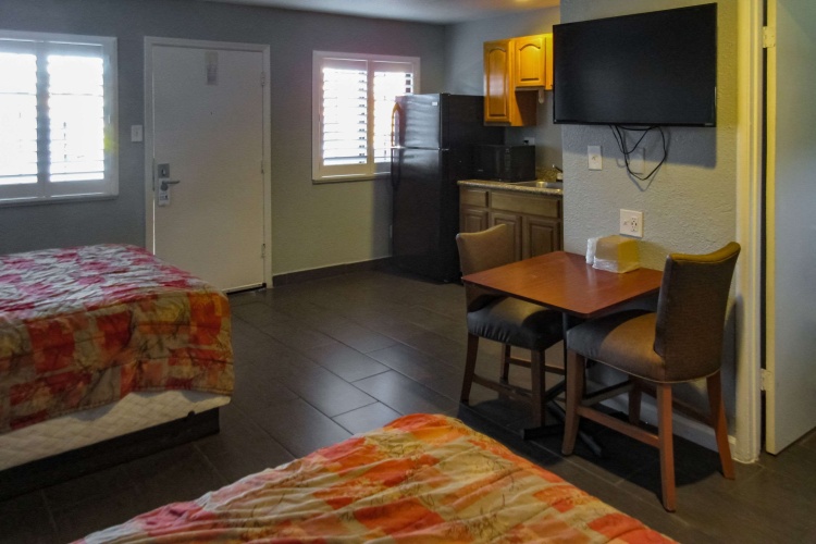 Quadruple Suite