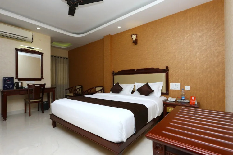 OYO 10017 RB Grand Residency