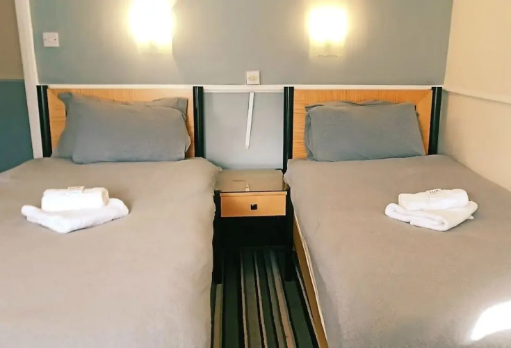 Economy Twin room