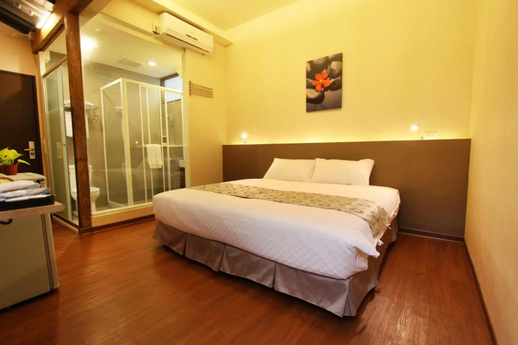 HK77 Villa
