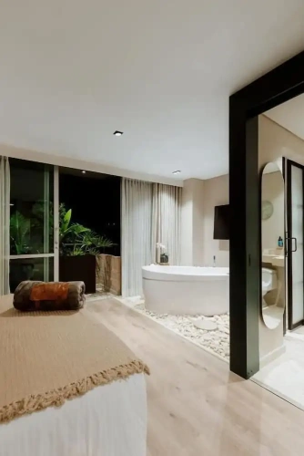 Superior Double room with balcony