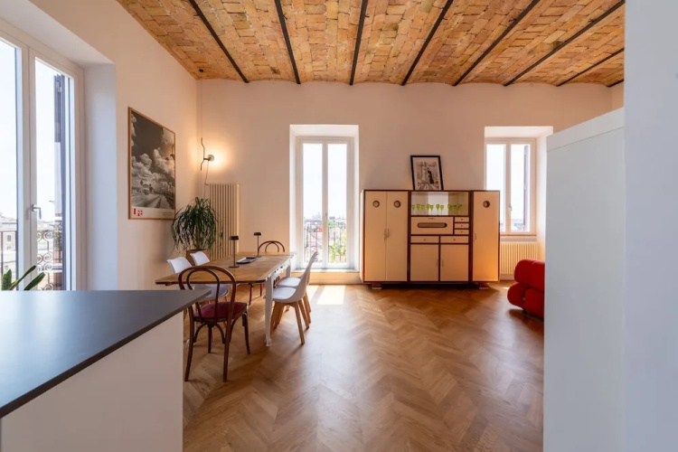 Boho 202 in Rome With 2 Bedrooms and 2 Bathrooms
