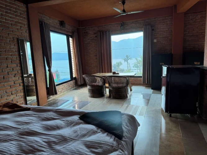 Deluxe Apartment