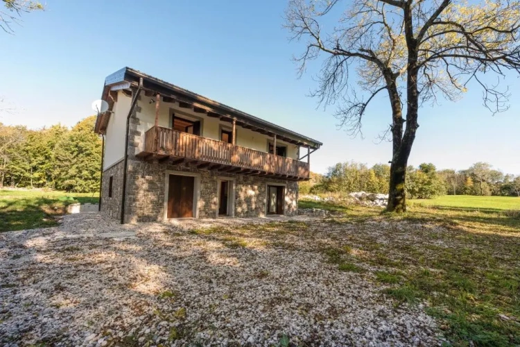 3 Bedrooms Cottage