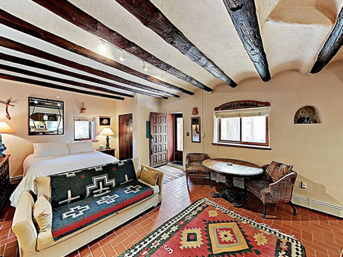 Downtown Casita - Studio Br Apts