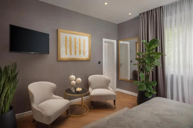 Five Elements Luxury Rooms