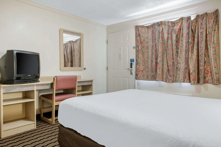 Rodeway Inn Sharonville - Cincinnati North