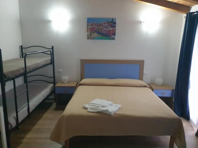 Standard Quadruple room