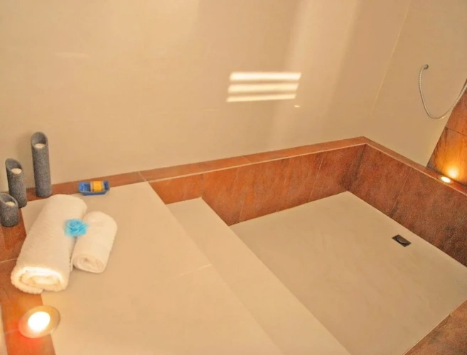 3 Bedrooms Villa