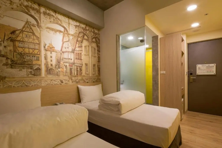 Superior Twin room